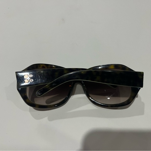 PRE-LOVED KATE SPADE SUNGLASSES - Picture 3 of 7
